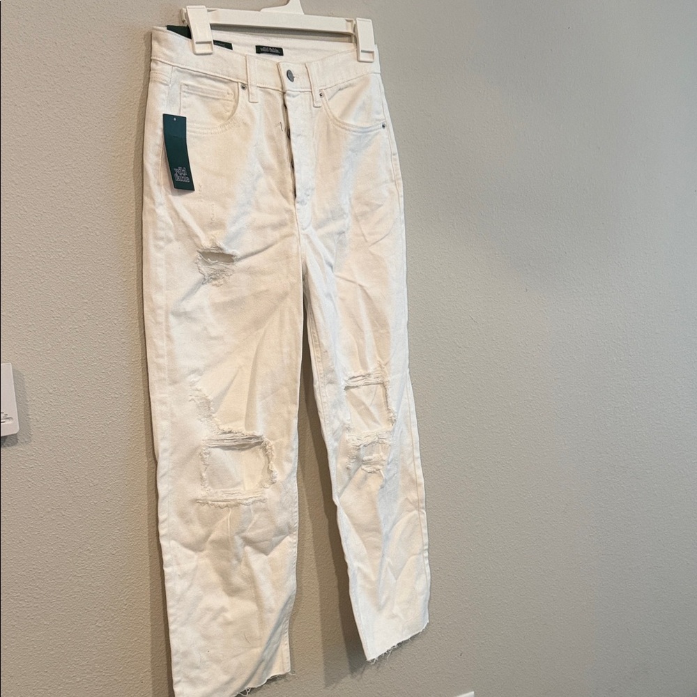 White Distressed women’s Jeans